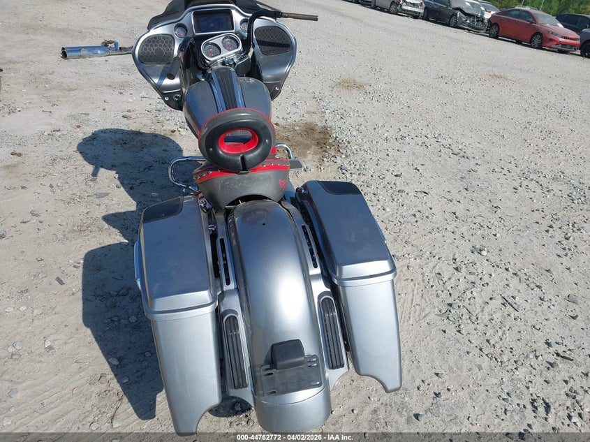 2018 Harley-Davidson Fltrxse Cvo Road Glide VIN: 1HD1TCL18JB960222 Lot: 44762772