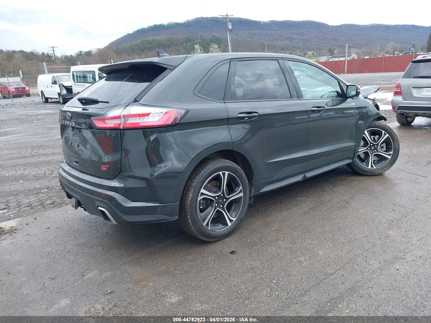 2023 Ford Edge St