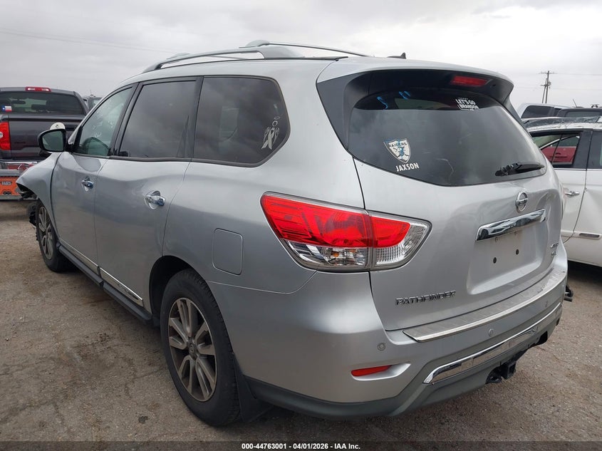 2015 Nissan Pathfinder Sl