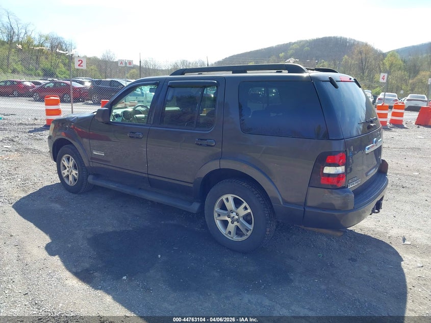 2007 Ford Explorer Xlt