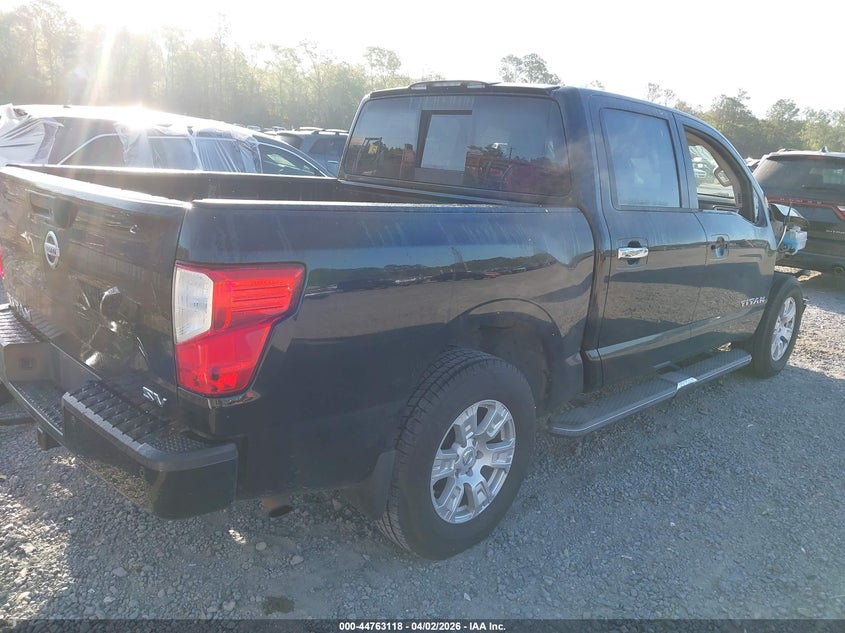 2017 Nissan Titan Sv