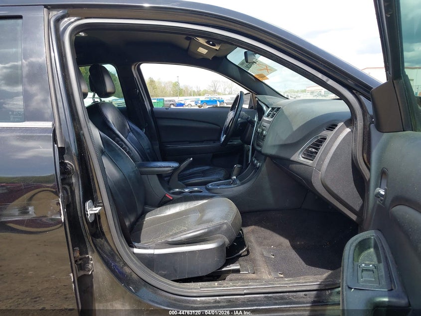 2013 Dodge Avenger Sxt