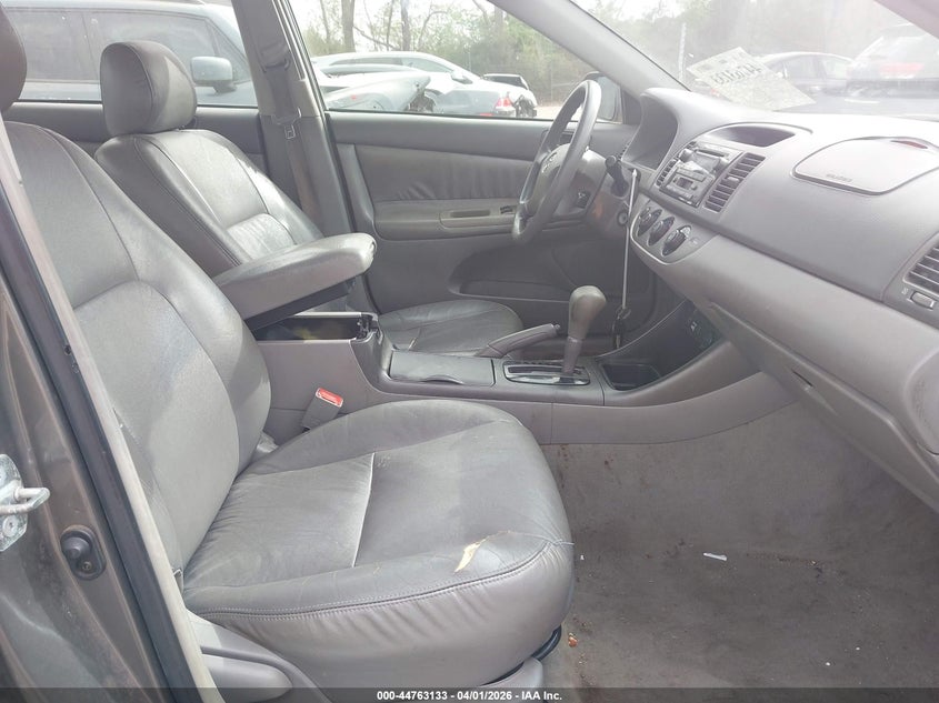2003 Toyota Camry Le V6