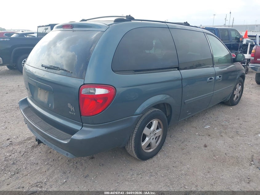 2005 Dodge Grand Caravan Sxt