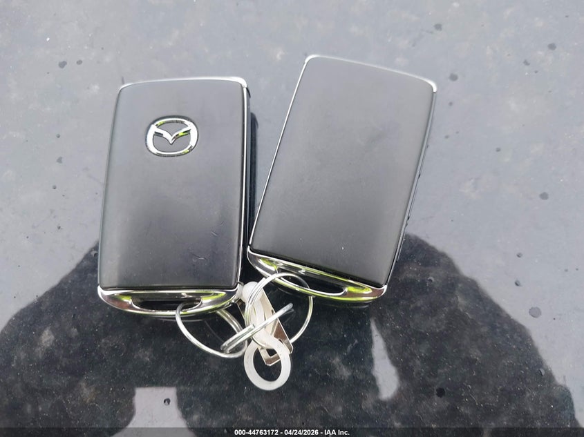 2025 Mazda Cx-90 Phev Preferred Package VIN: JM3KKBHA0S1197414 Lot: 44763172
