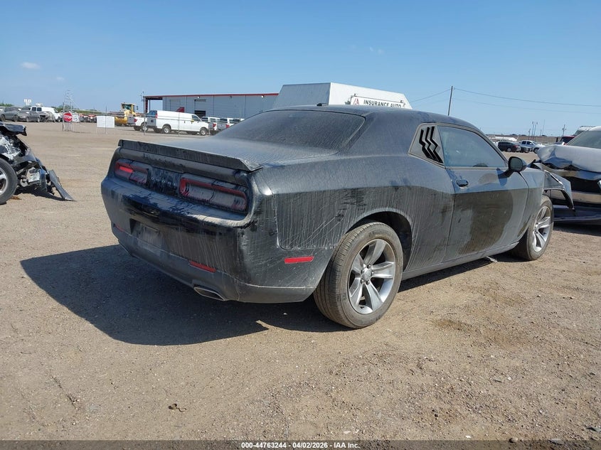 2016 Dodge Challenger Sxt