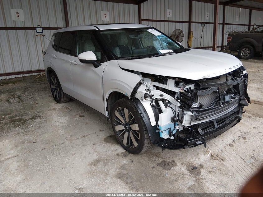 2025 Mitsubishi Outlander Se 2.5 2Wd