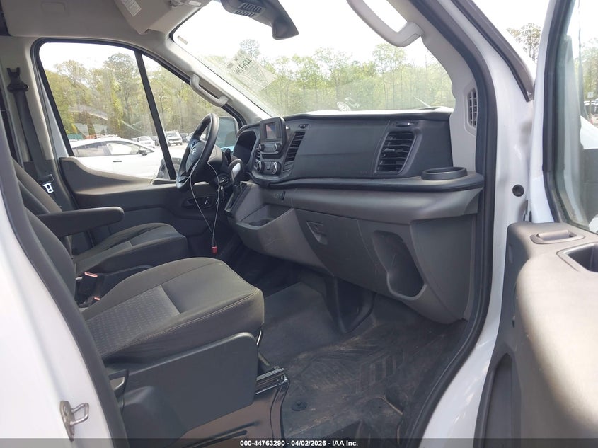 2023 FORD TRANSIT-350 CARGO VAN auction photo 5