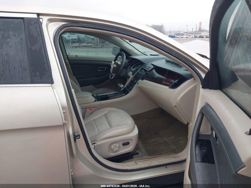 2011 Ford Taurus Sel
