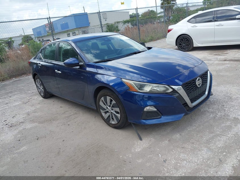 2022 Nissan Altima S