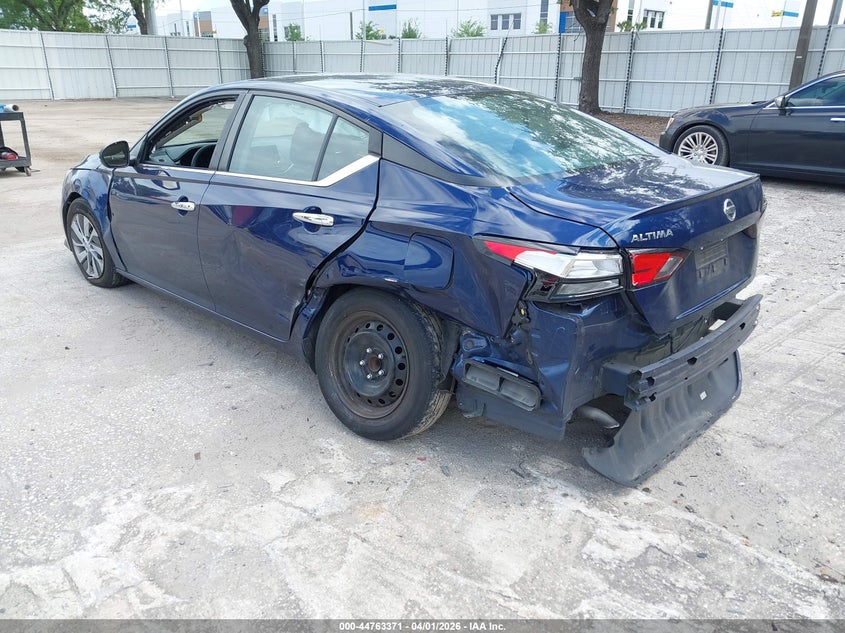 2022 Nissan Altima S