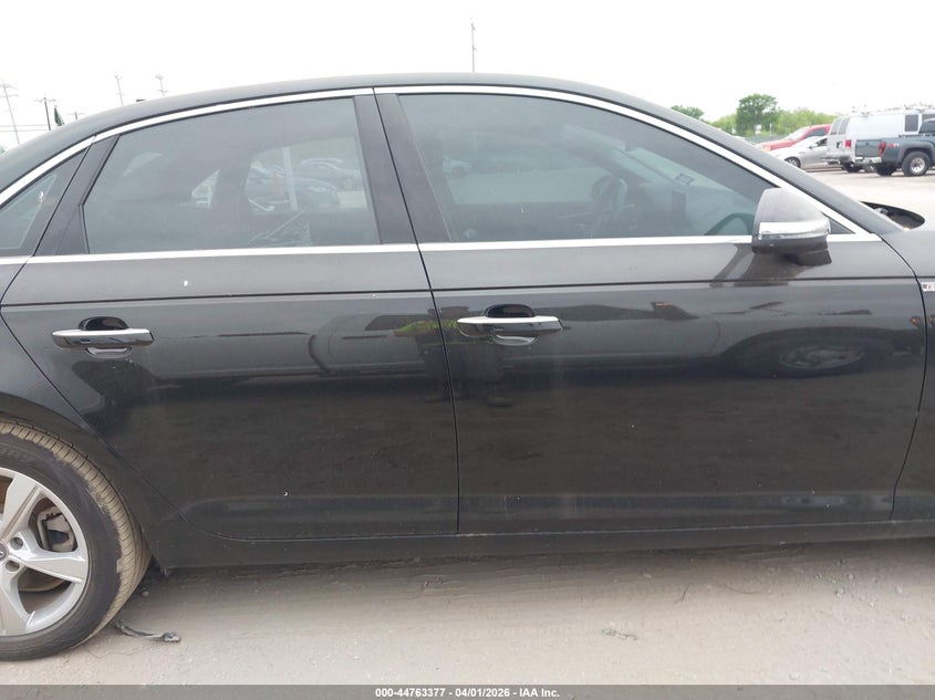 VIN: WAUGMAF49KA014573 2019 AUDI A4 40 PREMIUM