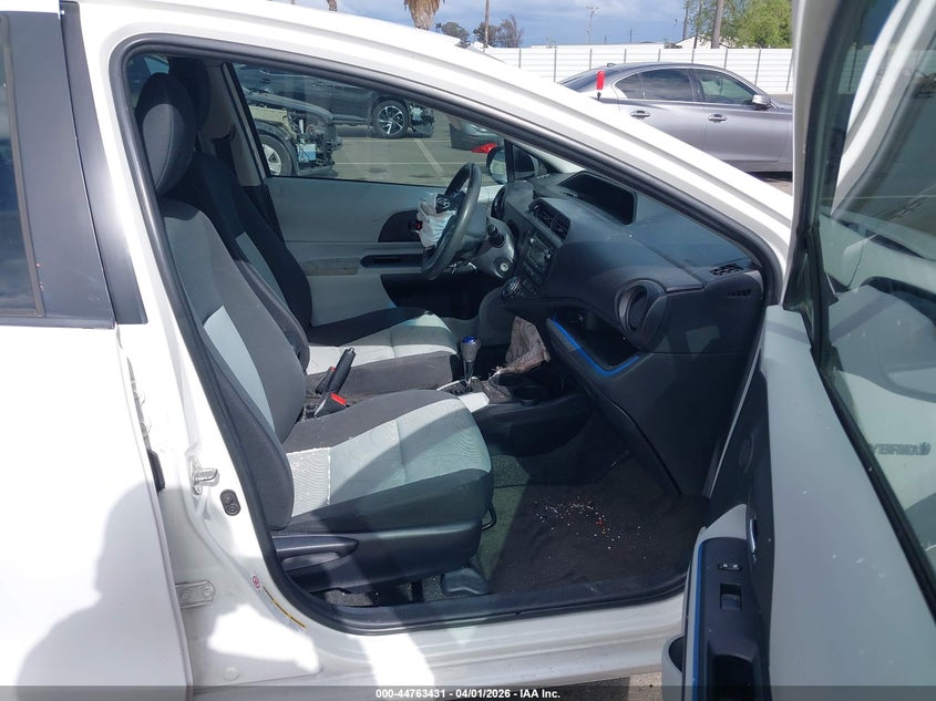 2013 Toyota Prius C Two