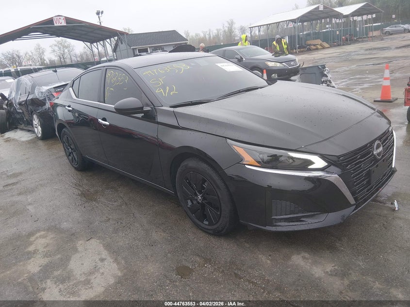 2025 Nissan Altima S Fwd