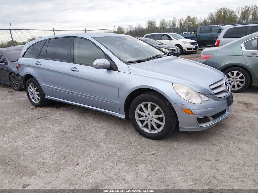 2006 Mercedes-Benz R 350 4Matic