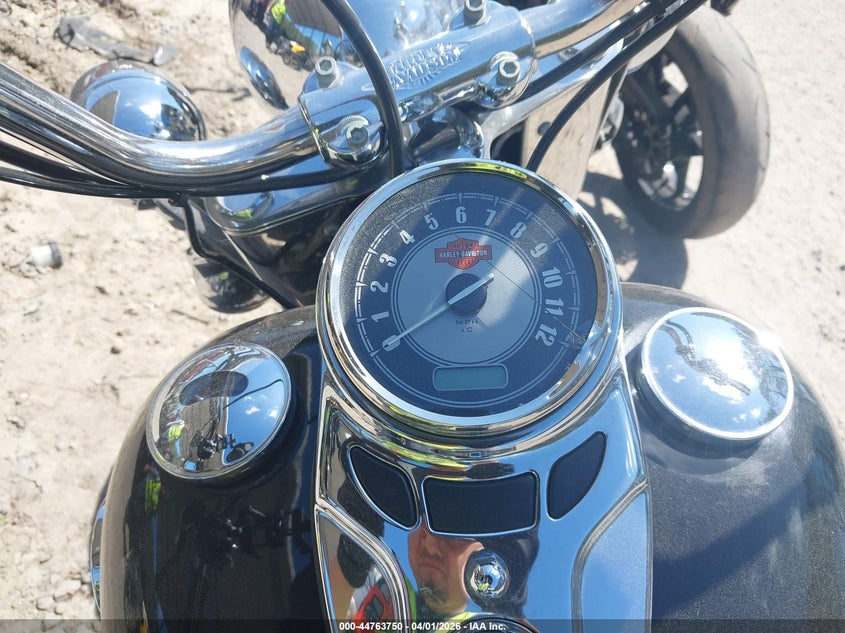 2017 Harley-Davidson Flstc Heritage Softail Classic VIN: 1HD1BWV17HB015340 Lot: 44763750