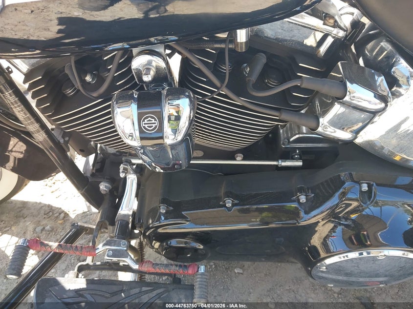 2017 Harley-Davidson Flstc Heritage Softail Classic VIN: 1HD1BWV17HB015340 Lot: 44763750