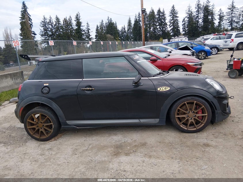 2017 Mini Hardtop John Cooper Works VIN: WMWXM9C5XHT997241 Lot: 44763906