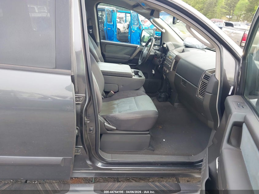 2006 Nissan Titan Se