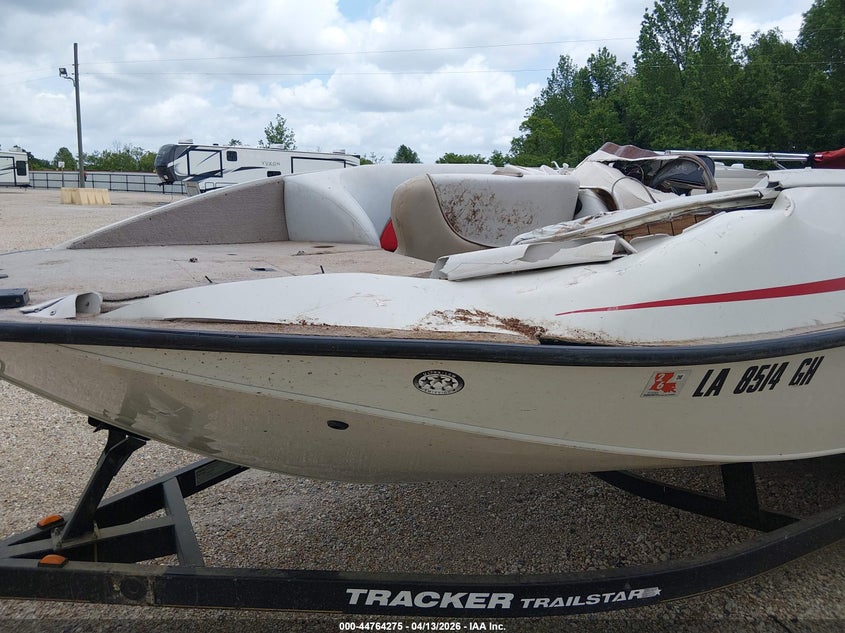 2007 SUNTRACKER 20' auction photo 6