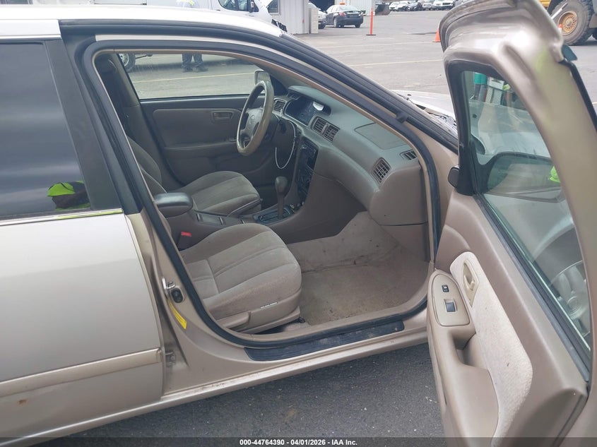 2001 Toyota Camry Le