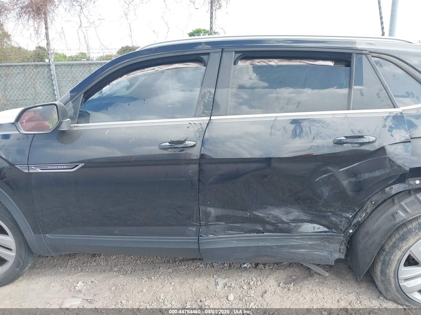 2020 Volkswagen Atlas Cross Sport 3.6L V6 Se W/Technology/3.6L V6 Se W/Technology R-Line VIN: 1V26E2CA1LC231342 Lot: 44764460