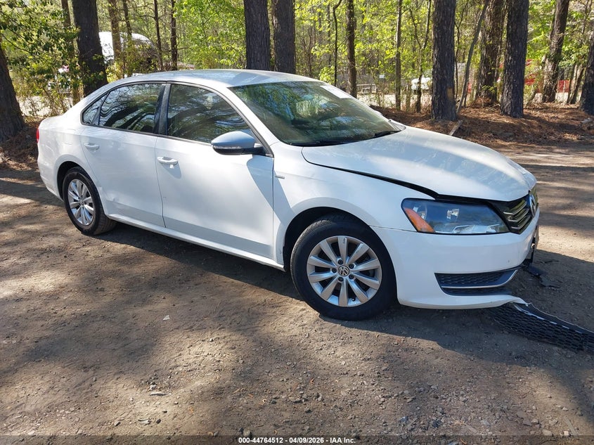 2015 Volkswagen Passat 1.8T Wolfsburg Edition