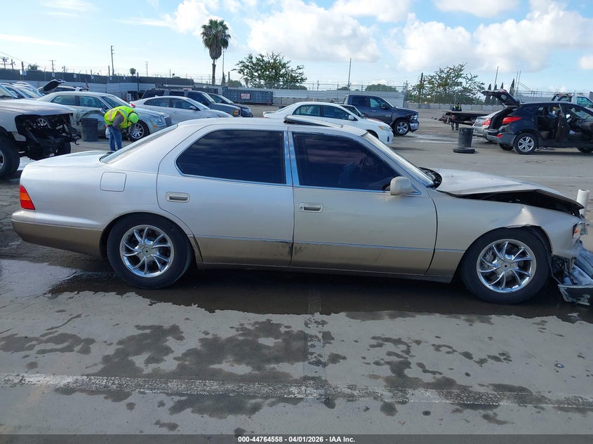 1998 Lexus Ls 400 VIN: JT8BH28F7W0102165 Lot: 44764558