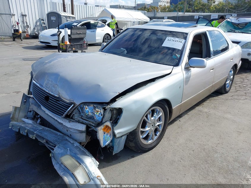 1998 Lexus Ls 400 VIN: JT8BH28F7W0102165 Lot: 44764558