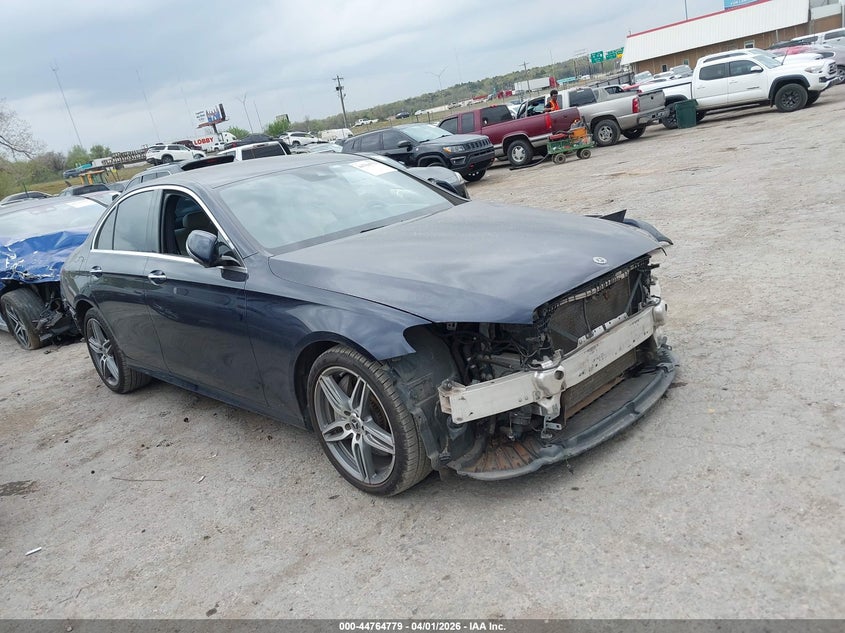2019 MERCEDES-BENZ E 300 4MATIC