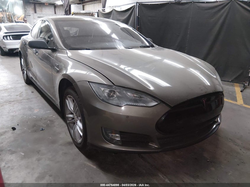 2015 Tesla Model S