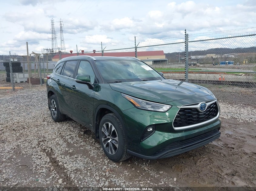 2023 Toyota Highlander Hybrid Xle