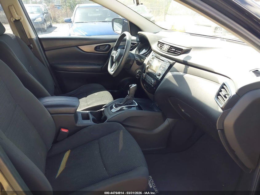 2017 Nissan Rogue Sport S