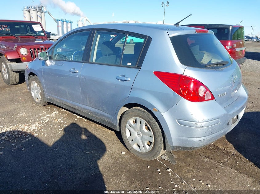 2011 Nissan Versa 1.8S