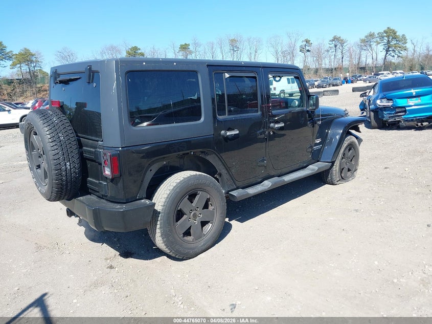 2012 Jeep Wrangler Unlimited Sahara