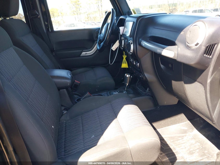 2012 Jeep Wrangler Unlimited Sahara