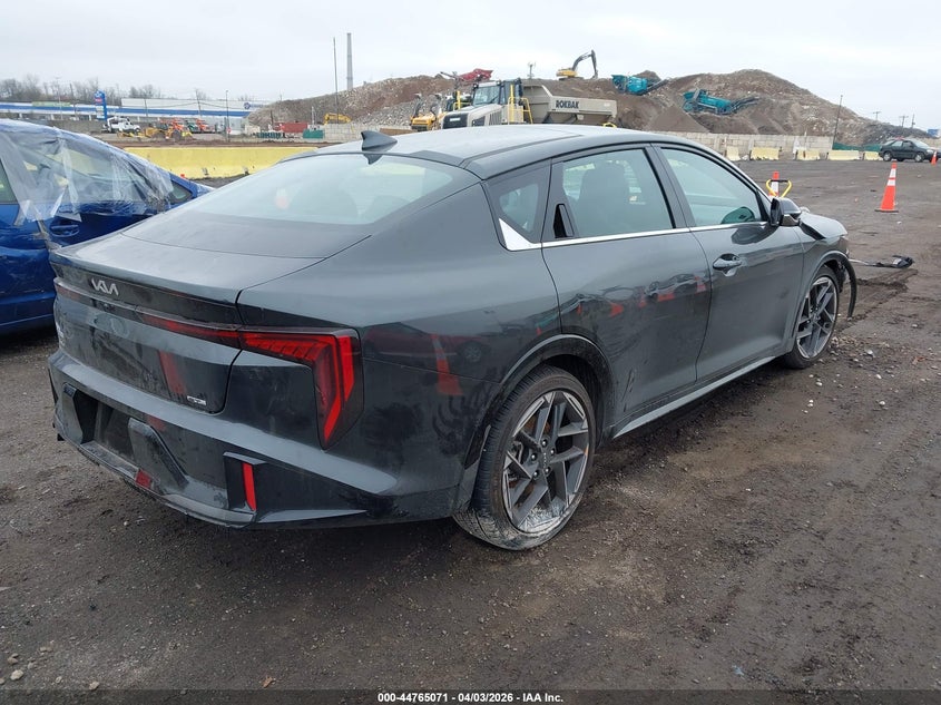 Vin: 3kpfw4de0te265857, lot: 45262277, kia k4 gt-line 20264