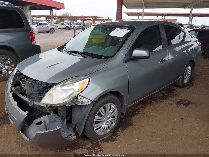 2014 Nissan Versa 1.6 Sv