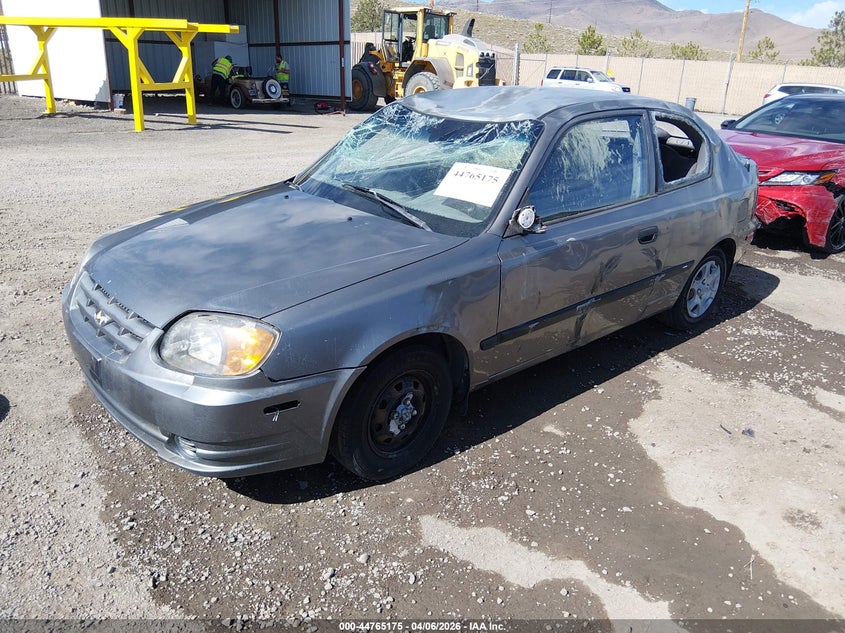 2003 HYUNDAI ACCENT auction photo 2