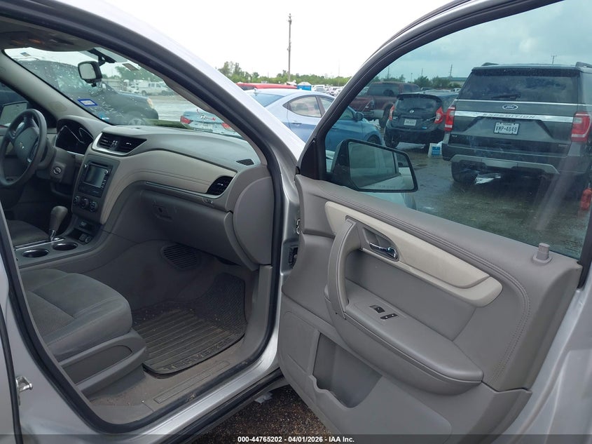 2017 Chevrolet Traverse Ls