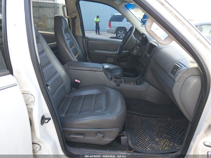 2002 Ford Explorer Xlt