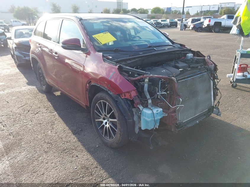 2018 Toyota Highlander Se