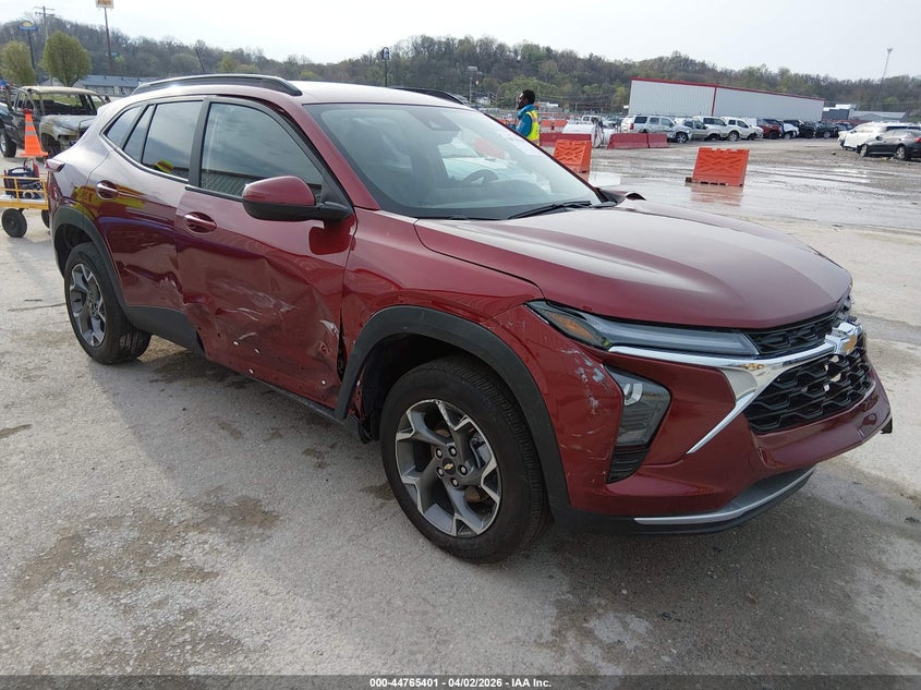 2025 CHEVROLET TRAX FWD LT