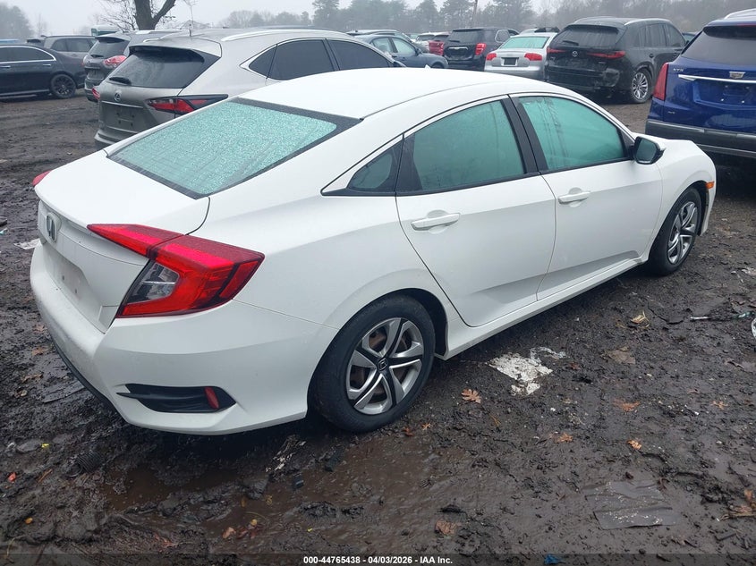 VIN 2HGFC2F50JH512324 2018 HONDA CIVIC LX