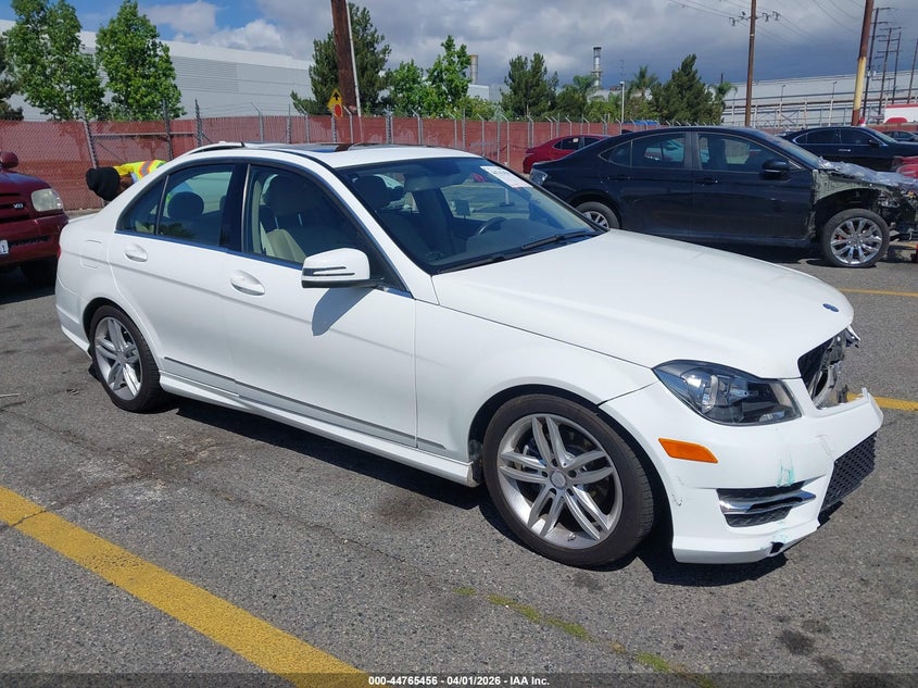 2014 Mercedes-Benz C 250 Sport