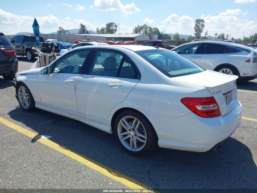 2014 Mercedes-Benz C 250 Sport