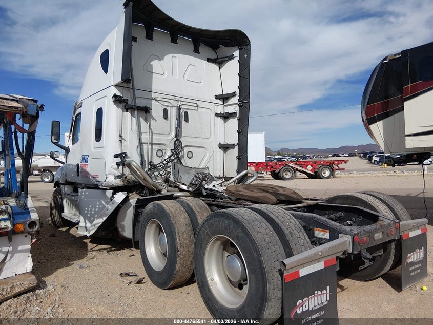 2024 FREIGHTLINER NEW CASCADIA 126 auction photo 3