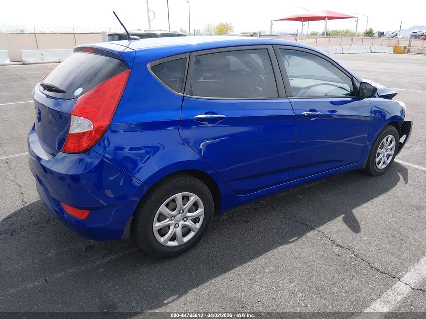 2014 Hyundai Accent Gs
