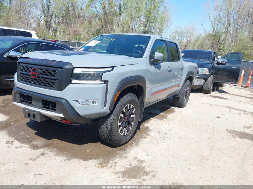 2024 Nissan Frontier Pro-4X 4X4