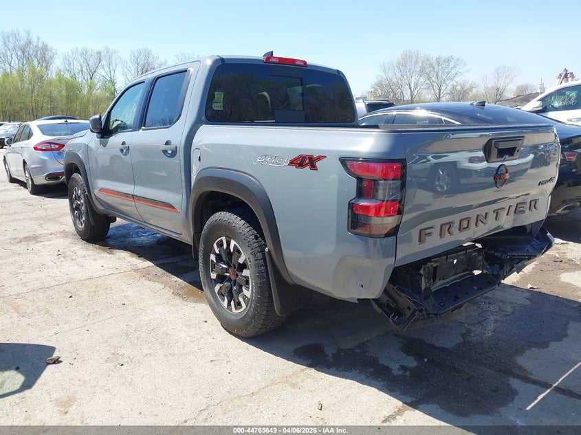 2024 Nissan Frontier Pro-4X 4X4